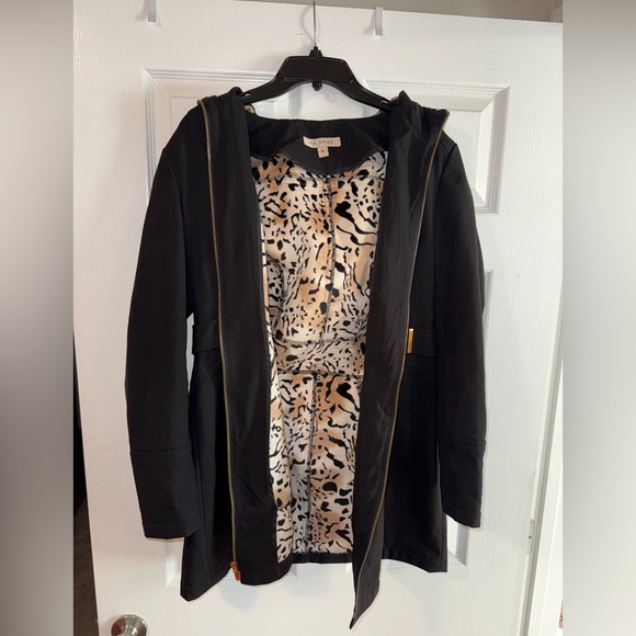NewVia Spiga Black Fitted Animal Pattern Rain Coat Jacket with Zipper - Size M 🖤 - Picture 5 of 16